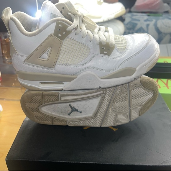 Air Jordan 4 retro GG white/sand color size 5Y - Picture 3 of 12